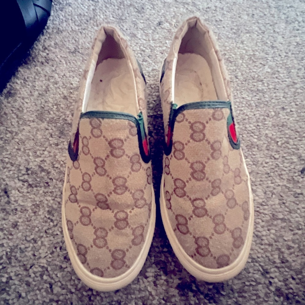 Really cute fashion design slip on boating shoes